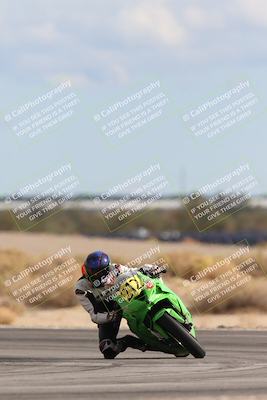 media/Nov-16-2025-Race Pace (Sun) [[8c5fa54630]]/Verified Riders/9-Turn 16 (150pm)/